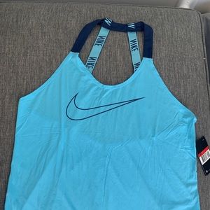 NWT Nike Workout Tank